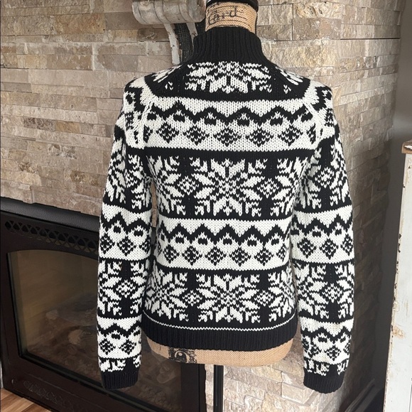 Ann Taylor black and white fair isle mock neck long sleeve sweater - Picture 8 of 15